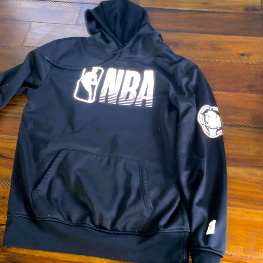 NBA adult medium black hoodie